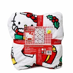 Hello Kitty Festive Blanket - White, Red, and Green